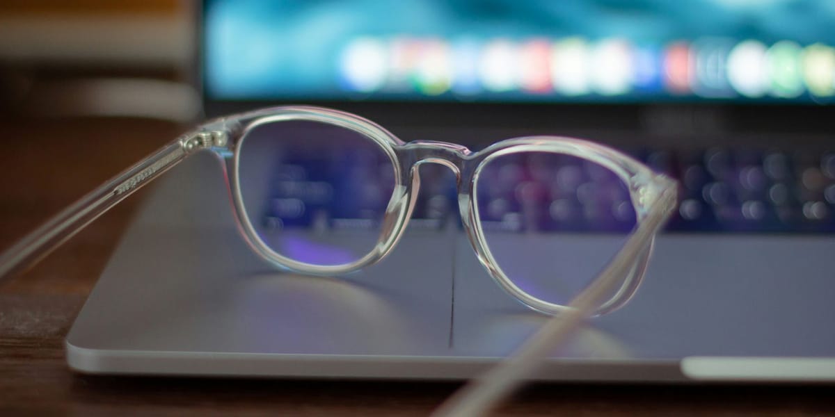 苹果放大招，Apple Glasses 眼镜要来了！